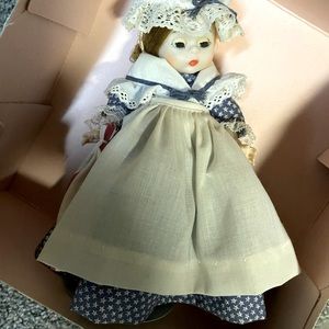 VINTAGE Madame Alexander 8'' "BETSY ROSS" Doll - #431 - Original In Box